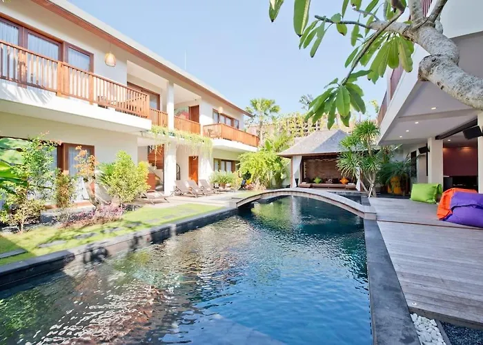 True Colors 6br * Legian (Bali)